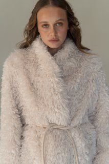 Futro wydłużone mleczne 19421/1 № 5