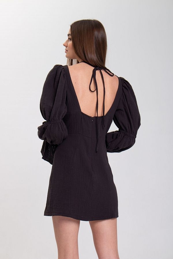 Czarna muślinowa sukienka z bufiastymi rękawami D0123/1 № 3