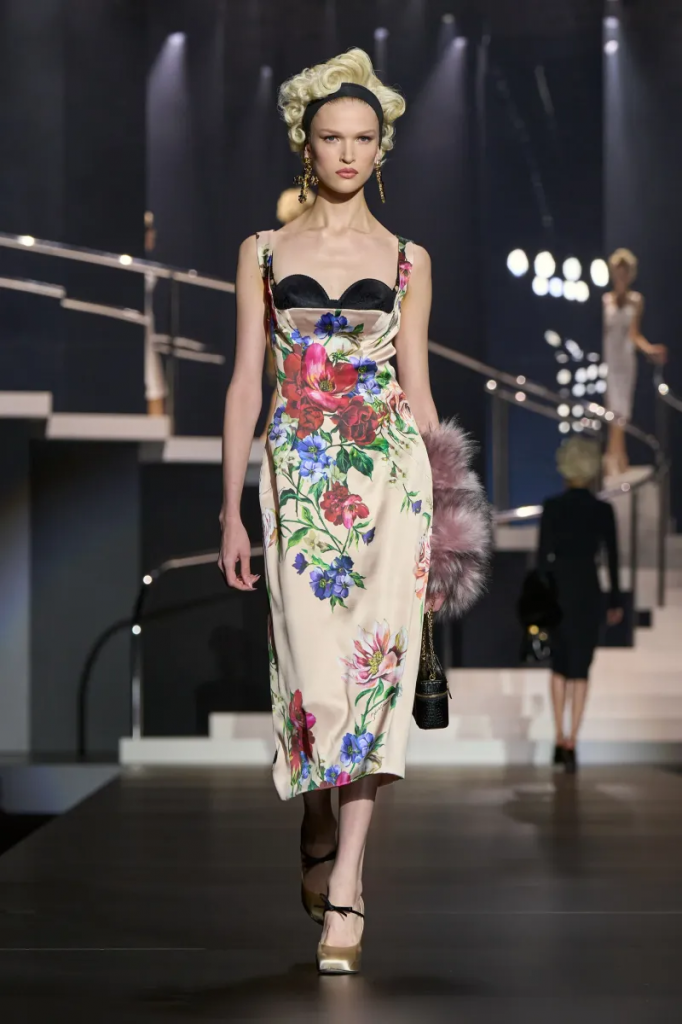 00015-dolce-and-gabbana-spring-2025-ready-to-wear-credit-gorunway.png