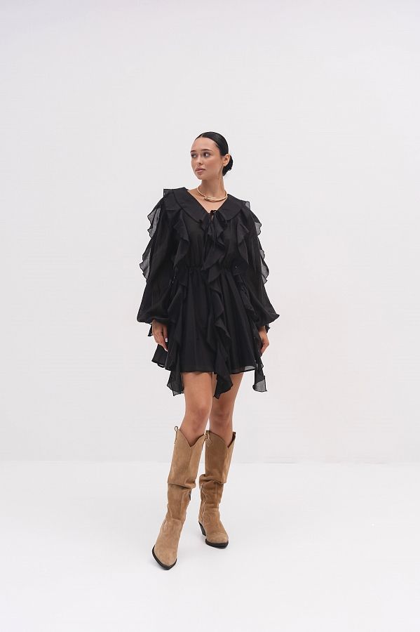 Sukienka z długim rękawem i welonem czarna sukienka01/10 № 2