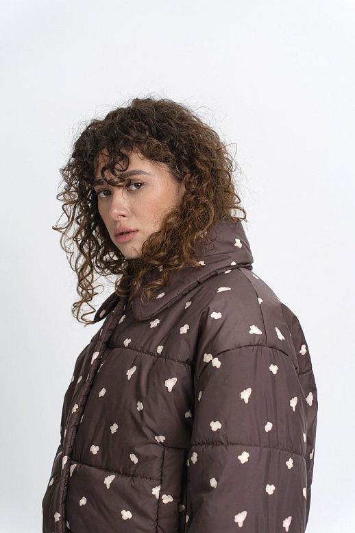 Krótka kurtka z kołnierzem czekoladowa w kwiaty - №2