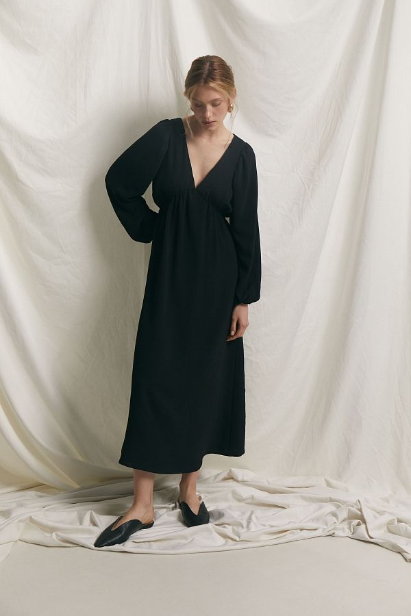 Sukienka maxi z odkrytymi plecami czarna MBPL003/2 № 4