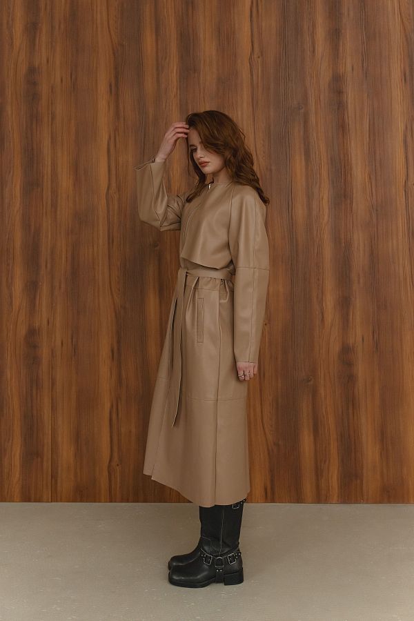 Trencz krótki z eko-skóry z zamkiem beżowy trencz21/10 #RU#  trencz21/10 № 2