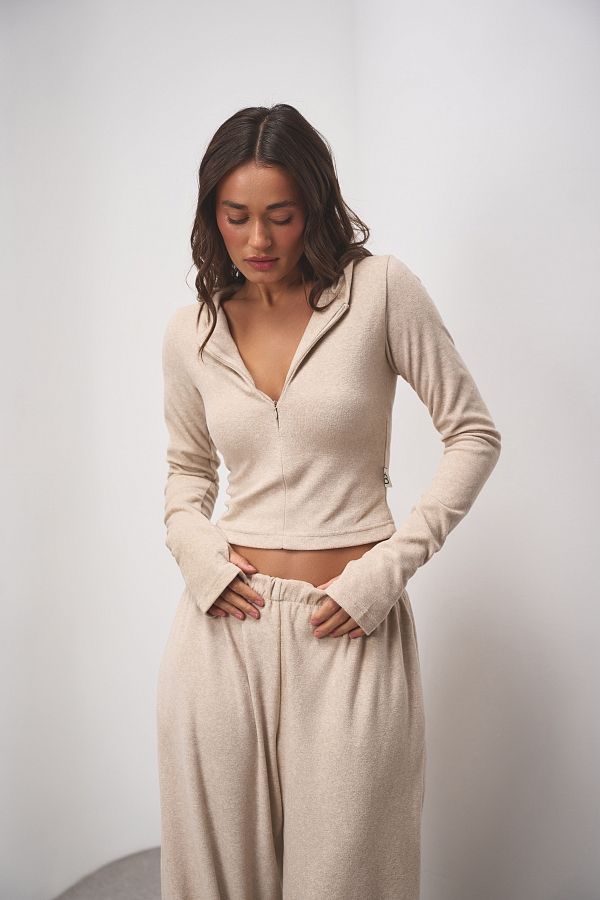 Kombinezon dopasowany z zamkiem beżowy garnit19/12 #RU#  garnit19/12 № 1