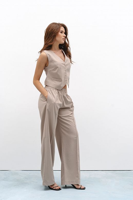 Klasyczna beżowa kamizelka - №2