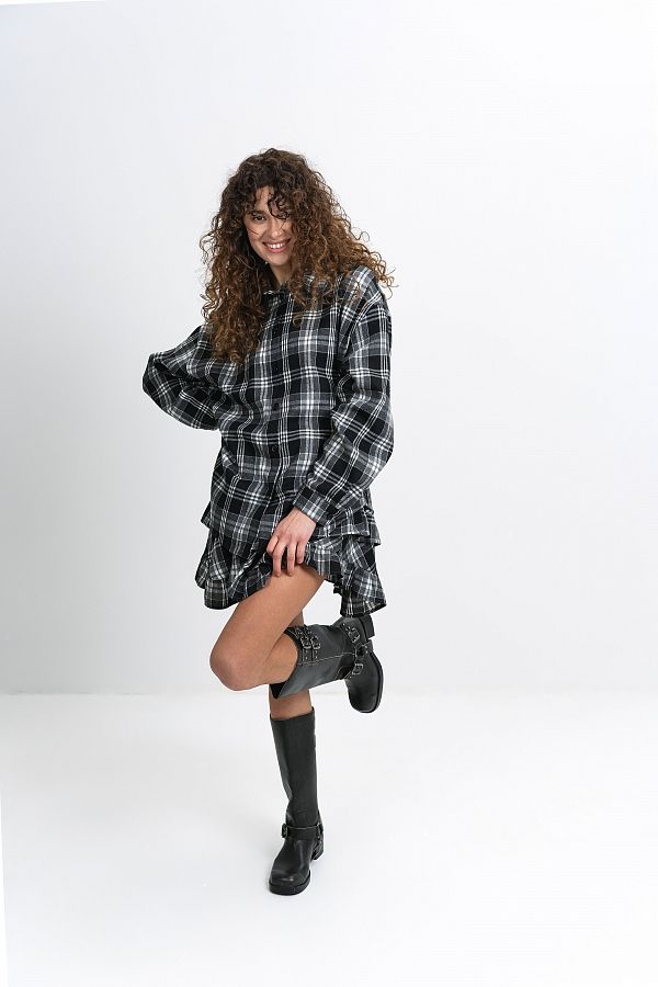 Spódnica mini z falbankami czarna spo13/1 #RU#  spo13/1 № 2