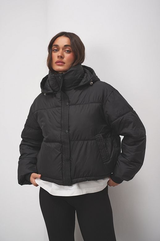 Krótka kurtka puchowa z kapturem czarna - №2