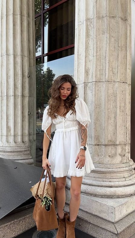 Sukienka z falbankami mleczna 