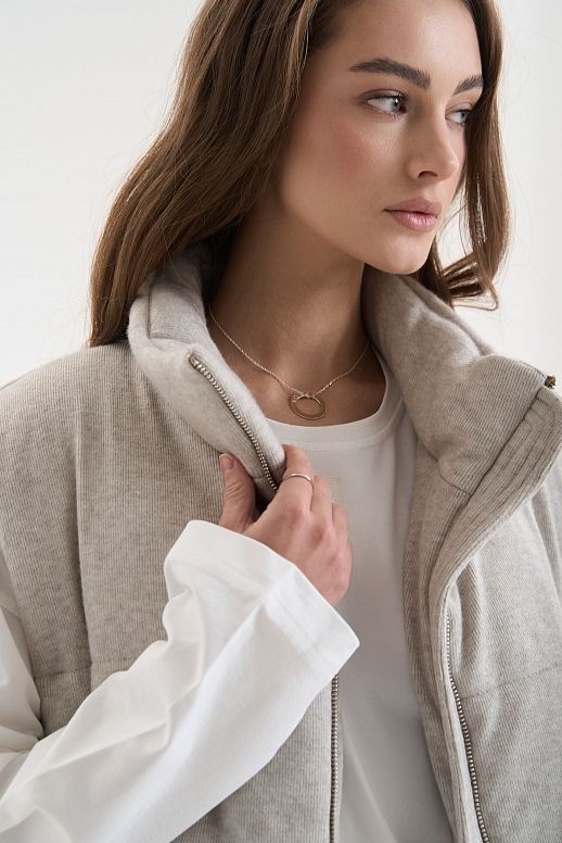 Dzianinowa kamizelka jasnobeżowa - №2