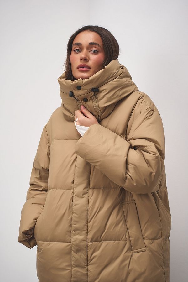 Długa kurtka puchowa z kapturem beżowa 240906/3 № 5
