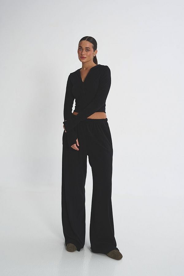 Kombinezon dopasowany z zamkiem czarny garn06/04 #RU#  garn06/04 № 1