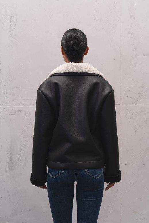 Krótki kożuch biały z czarnym - №2