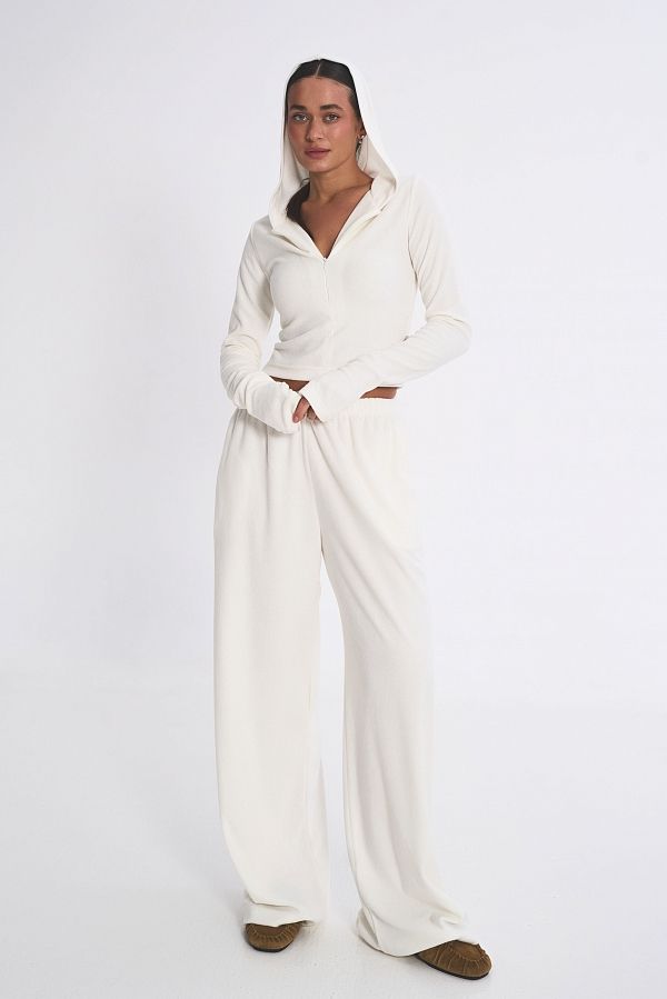 Kombinezon dopasowany z zamkiem biały garn06/04 #RU#  garn06/04 № 1