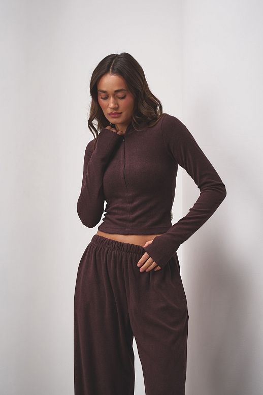 Kombinezon dopasowany z zamkiem ocieplony czekoladowy