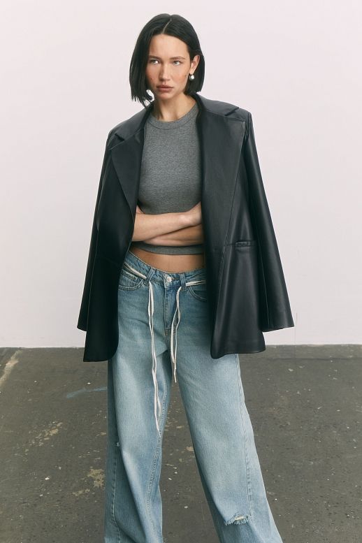 Marynarka z eko-skóry czarna