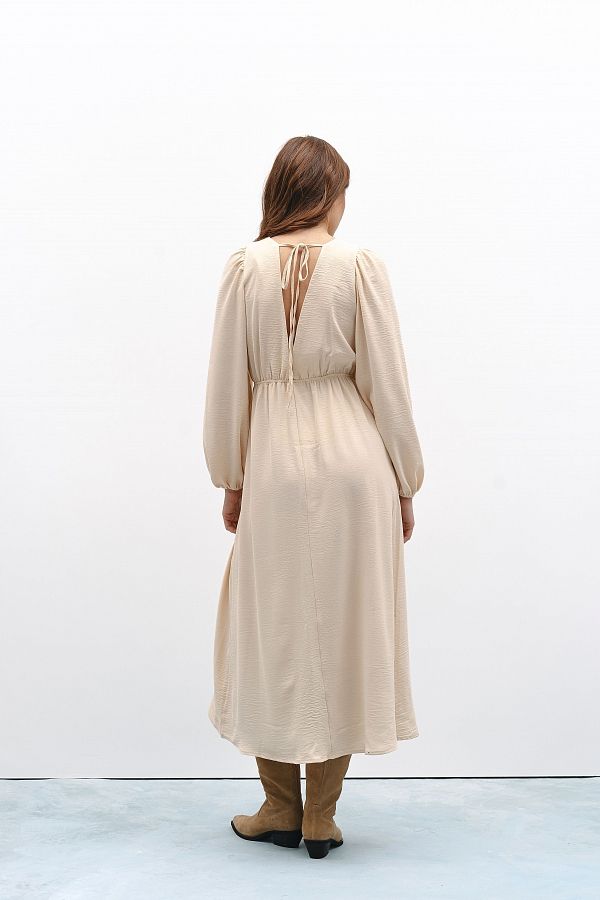 Sukienka maxi z odkrytymi plecami jasnobeżowa plec05/3 № 5