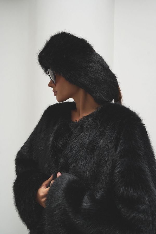 Eko-futro wydłużone  czarne futr12/15 № 4