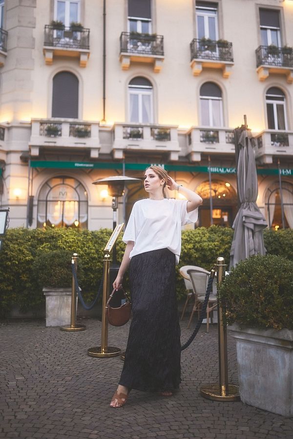 Spódnica midi czarna DF231057/2 #RU#  DF231057/2 № 1